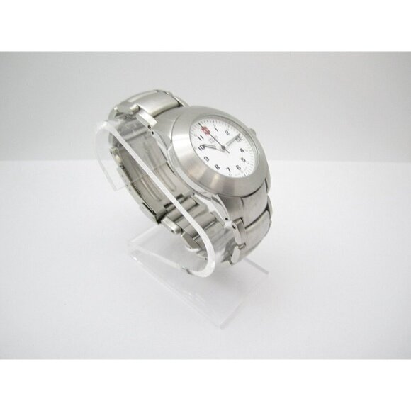 Men's Victorinox Swiss Army Quartz WR Analog 41mm Dial Causal Round Watch (G105) - Picture 4 of 10